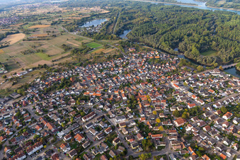 Vue aérienne de Rödereckring à le quartier Plittersdorf in Rastatt dans le département Bade-Wurtemberg, Allemagne