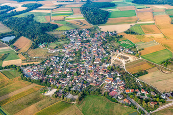 Vue aérienne de Quartier Moos in Bühl dans le département Bade-Wurtemberg, Allemagne