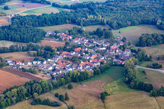 Vue aérienne de Quartier Hildmannsfeld in Rheinmünster dans le département Bade-Wurtemberg, Allemagne