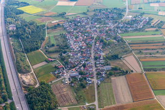Vue aérienne de Quartier Balzhofen in Bühl dans le département Bade-Wurtemberg, Allemagne