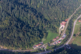 Vue aérienne de Hubacker à Lautenbach dans le département Bade-Wurtemberg, Allemagne