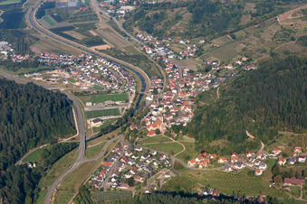 Vue aérienne de Lautenbach dans le département Bade-Wurtemberg, Allemagne