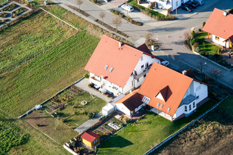 Vue aérienne de Rue Albert Schweitzer à Hatzenbühl dans le département Rhénanie-Palatinat, Allemagne