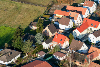 Vue aérienne de Rue Siedler à Rheinzabern dans le département Rhénanie-Palatinat, Allemagne