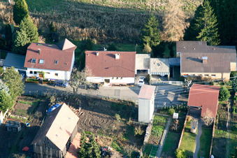 Vue oblique de Sentier de montagne à Jockgrim dans le département Rhénanie-Palatinat, Allemagne