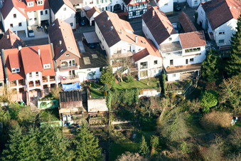 Ludwigstraße à Jockgrim dans le département Rhénanie-Palatinat, Allemagne depuis l'avion