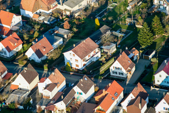 Vue aérienne de Waldstr à Kandel dans le département Rhénanie-Palatinat, Allemagne