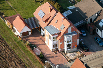 Vue aérienne de Wattstr à Freckenfeld dans le département Rhénanie-Palatinat, Allemagne