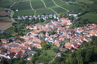 Vue aérienne de Quartier Heuchelheim in Heuchelheim-Klingen dans le département Rhénanie-Palatinat, Allemagne