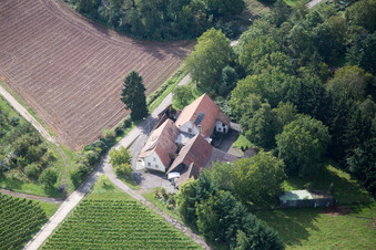 Vue aérienne de Herbert Nikolaus à le quartier Heuchelheim in Heuchelheim-Klingen dans le département Rhénanie-Palatinat, Allemagne