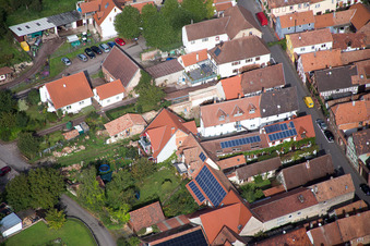 Quartier Heuchelheim in Heuchelheim-Klingen dans le département Rhénanie-Palatinat, Allemagne depuis l'avion