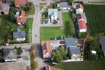 Enregistrement par drone de Quartier Klingen in Heuchelheim-Klingen dans le département Rhénanie-Palatinat, Allemagne