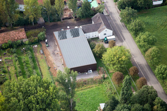 Quartier Klingen in Heuchelheim-Klingen dans le département Rhénanie-Palatinat, Allemagne d'un drone