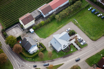 Enregistrement par drone de Quartier Heuchelheim in Heuchelheim-Klingen dans le département Rhénanie-Palatinat, Allemagne