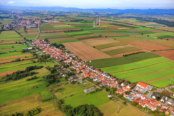 Photographie aérienne de Sortie de la ville de Saarstraße vers W à Kandel dans le département Rhénanie-Palatinat, Allemagne