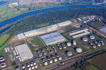 Vue aérienne de Syncreon Deutschland GmbH - Branche Speyer et Interpneu Handelsgesellschaft mbH - Centre logistique des pneus à Speyer dans le département Rhénanie-Palatinat, Allemagne