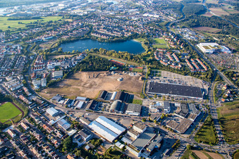 Zone commerciale Schütte-Lanz-Park à Brühl dans le département Bade-Wurtemberg, Allemagne vue d'en haut