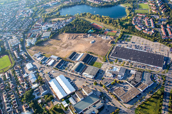 Zone commerciale Schütte-Lanz-Park à Brühl dans le département Bade-Wurtemberg, Allemagne vue du ciel