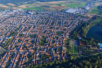 Photographie aérienne de Vue de la ville depuis le nord-ouest à Ketsch dans le département Bade-Wurtemberg, Allemagne
