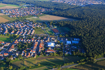 Vue aérienne de Zone industrielle Am Bauernwald à Rheinzabern dans le département Rhénanie-Palatinat, Allemagne