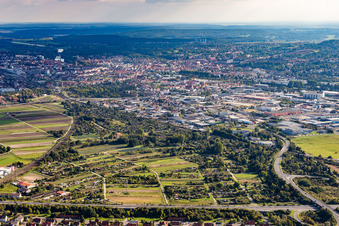 Vue aérienne de Bamberg depuis le nord-ouest à Hallstadt dans le département Bavière, Allemagne