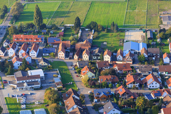 Photographie aérienne de Römerstr à le quartier Minderslachen in Kandel dans le département Rhénanie-Palatinat, Allemagne