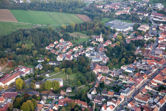 Image drone de Bischwiller dans le département Bas Rhin, France