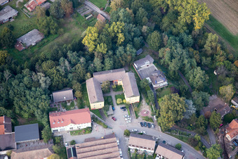 Bischwiller dans le département Bas Rhin, France depuis l'avion