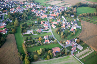 Neuhaeusel dans le département Bas Rhin, France vue d'en haut