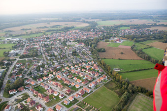 Beinheim dans le département Bas Rhin, France depuis l'avion