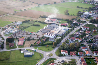 Vue d'oiseau de Beinheim dans le département Bas Rhin, France