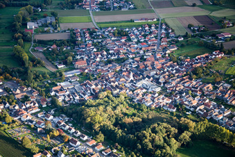Vue aérienne de Quartier Mühlhofen in Billigheim-Ingenheim dans le département Rhénanie-Palatinat, Allemagne