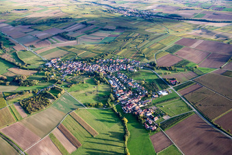 Vue aérienne de Oberhausen dans le département Rhénanie-Palatinat, Allemagne