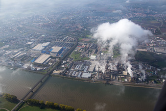 Photographie aérienne de Worms dans le département Rhénanie-Palatinat, Allemagne