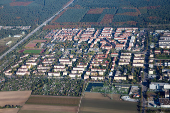 Vue aérienne de Quartier Schönau in Mannheim dans le département Bade-Wurtemberg, Allemagne