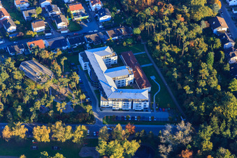 Vue aérienne de Maison Johanniter Lorsch à Lorsch dans le département Hesse, Allemagne