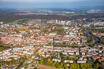 Vue aérienne de Centre à Rastatt dans le département Bade-Wurtemberg, Allemagne