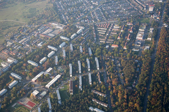 Vue aérienne de Quartier Nordstadt in Karlsruhe dans le département Bade-Wurtemberg, Allemagne