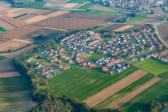 Enregistrement par drone de Quartier Hardtwald in Neupotz dans le département Rhénanie-Palatinat, Allemagne