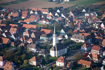 Photographie aérienne de Vue sur le village à Hatten dans le département Bas Rhin, France