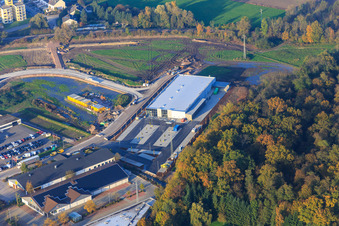 Vue aérienne de ALDI et EDEKA sur la Lauterburger Straße à Kandel dans le département Rhénanie-Palatinat, Allemagne