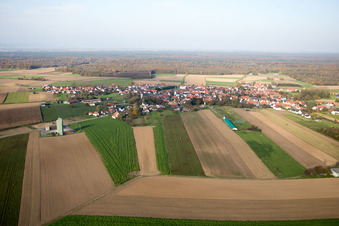 Vue aérienne de Salmbach dans le département Bas Rhin, France