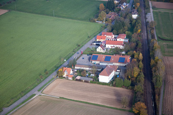 Vue aérienne de Steinfeld dans le département Rhénanie-Palatinat, Allemagne