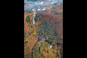 Vue aérienne de Parking de Trifels à Leinsweiler dans le département Rhénanie-Palatinat, Allemagne