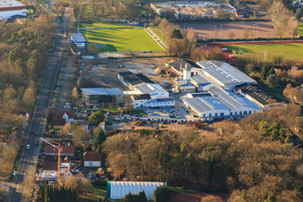 Vue aérienne de Quartier Lanzet vu de l'est à Herxheim bei Landau dans le département Rhénanie-Palatinat, Allemagne