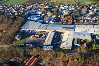 Vue oblique de Hubert Eichenlaub Transport et Forwarding GmbH à Herxheim bei Landau dans le département Rhénanie-Palatinat, Allemagne