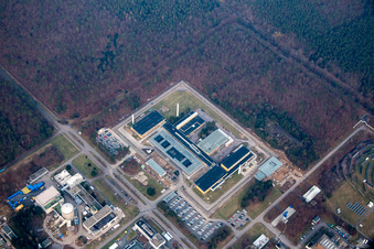 Campus Nord du KIK à le quartier Leopoldshafen in Eggenstein-Leopoldshafen dans le département Bade-Wurtemberg, Allemagne vue du ciel