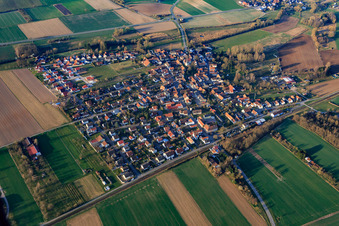 Photographie aérienne de Vue d'ensemble du village en hiver depuis le nord à Barbelroth dans le département Rhénanie-Palatinat, Allemagne