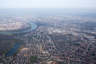 Vue aérienne de Lindenhof à le quartier Niederfeld in Mannheim dans le département Bade-Wurtemberg, Allemagne
