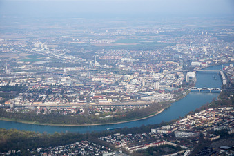 Photographie aérienne de Quartier Süd in Ludwigshafen am Rhein dans le département Rhénanie-Palatinat, Allemagne
